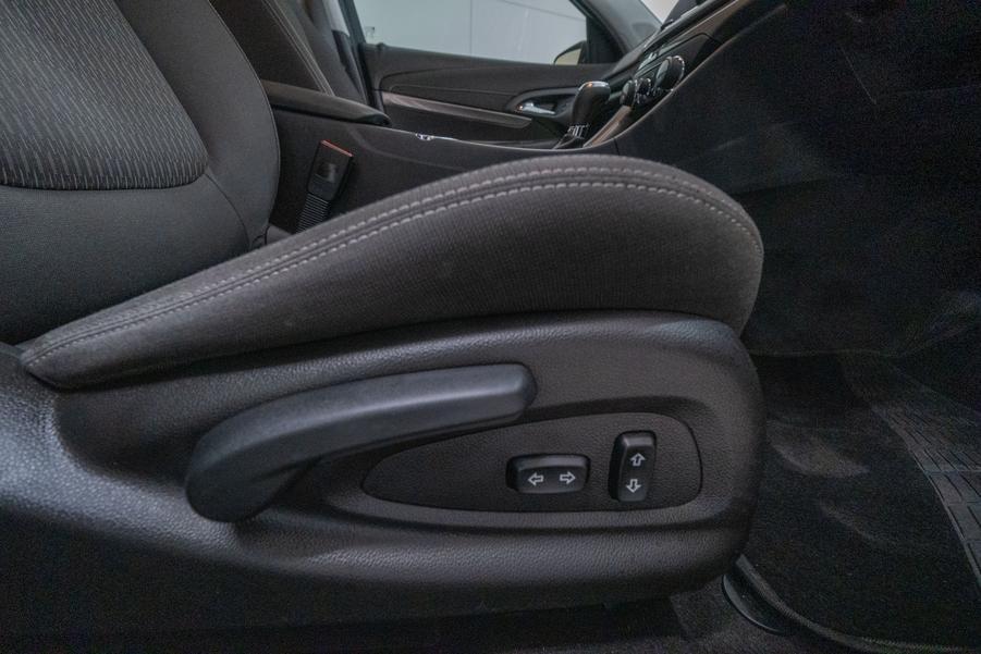 2016 Holden Commodore Evoke Sedan